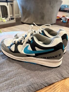 Nike Sneakers - Well Worn